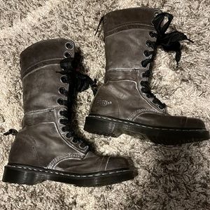 Dr. Martens Triumph tall boot